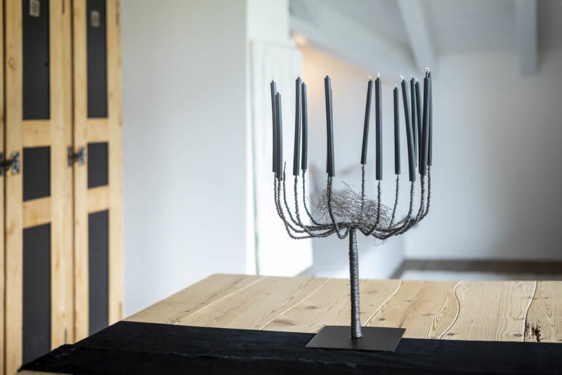 SOTTOVOCE - candelabro in filo di ferro - immagine 5